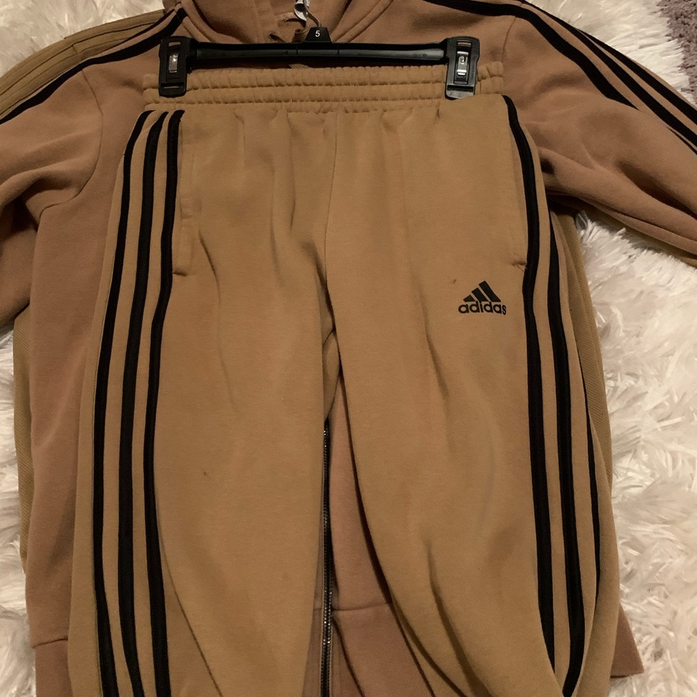 Adidas outfit of 3